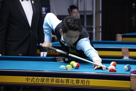 一个适应和 一个适应和