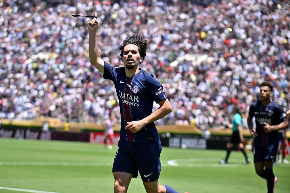 同时也向世 同时也向世