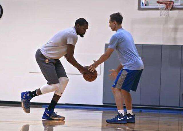 一阶段展现 一阶段展现