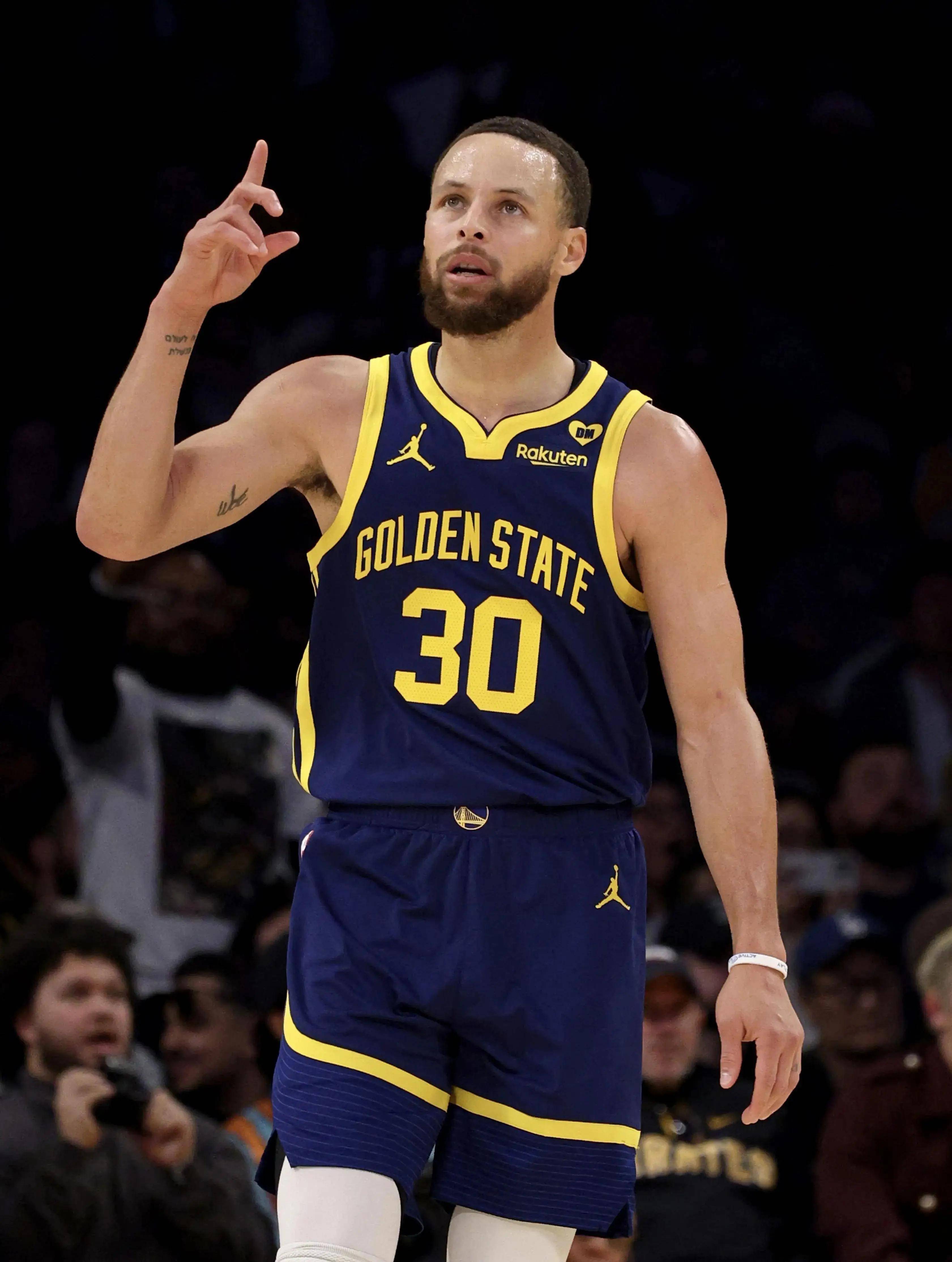 之一是卡塔 之一是卡塔